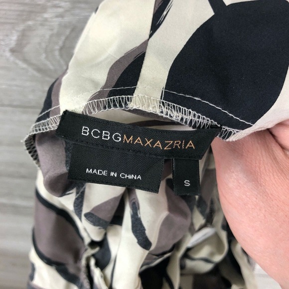 Bcbgmaxazria Cream Leaf Pattern Silk Tie Waist Top Size Small $149 - Picture 5 of 6